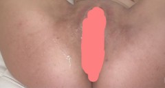 ぱっくり開脚パイパンマムコ