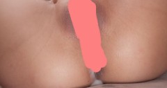 朝立ちちんぽに中出しされて膣穴からドロドロ垂れ流し