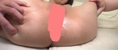 ぱっくり開脚でマ○コとアナル丸見え️