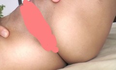 パイパンご披露丸見えアングル