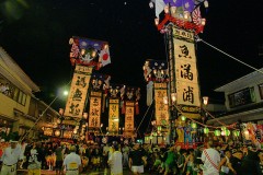 掛け声「サッカサイ」見物客を魅了