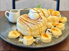 スフレパンケーキ