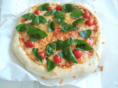 手作りピザ