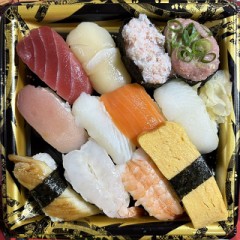 半額お寿司パック