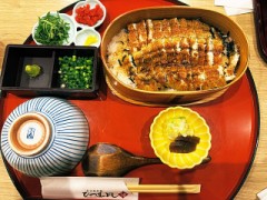 お食事処