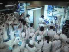 グーパンチ 若しくは裏拳