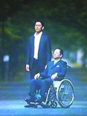 飛んで飛んで飛んで飛んで飛んで回って回って回って回～るぅう～