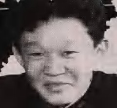 少年B