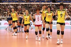 バレーは４位…