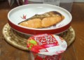 今朝は塩サケ＋ヨーグルト！