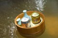 風呂に酒を浮かべて