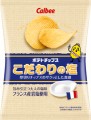 カルビー　　ポテトチップス（こだわりの塩）