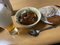 今日は4時まで仕事だったので、カレーとトンカツで