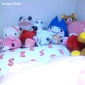【お題日記】地震に備えて枕元に何か置いてる?