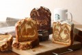 スタバのケーキがドリンクに